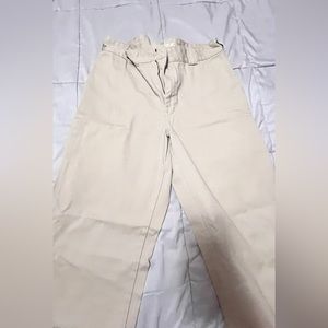 DICKIES WORKER CROP ROLL HEM. 13/31. BRAND NEW ONLY BEEN WORN COUPLE OF TIMES.
